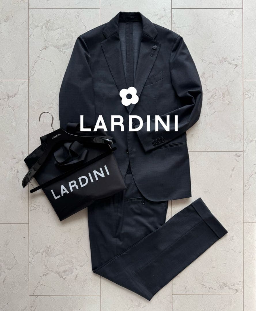【極美品・未使用級】 LARDINI ラルディーニ スーツ 近年ロゴ 48
