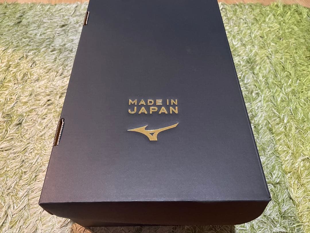 値下げ　美品　MIZUNO α2 JAPAN 限定カラー 25cm