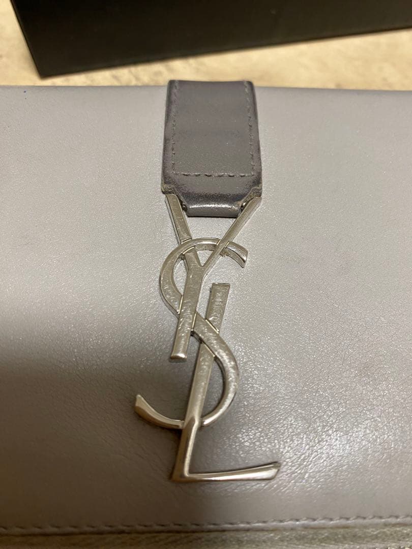 SAINT LAURENT グレー 長財布 YSLロゴ