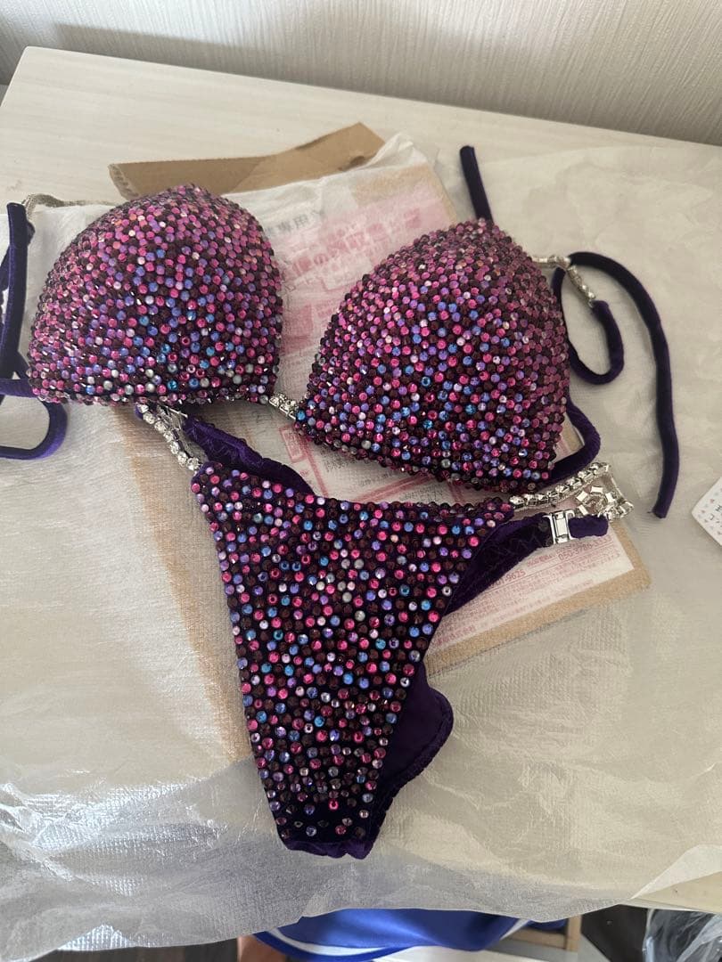 コンテストビキニ