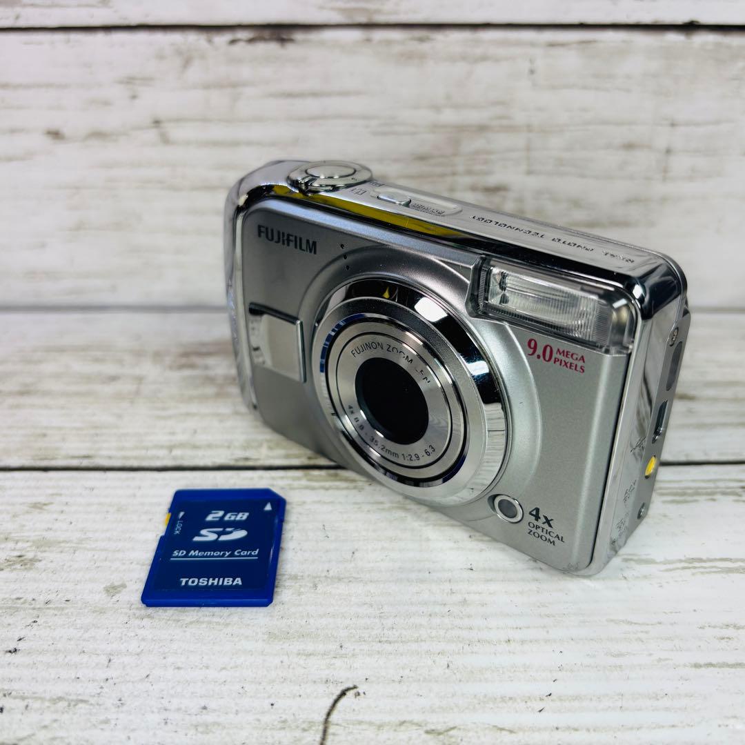 【動作良好】富士フイルム デジタルカメラA900 シルバー
