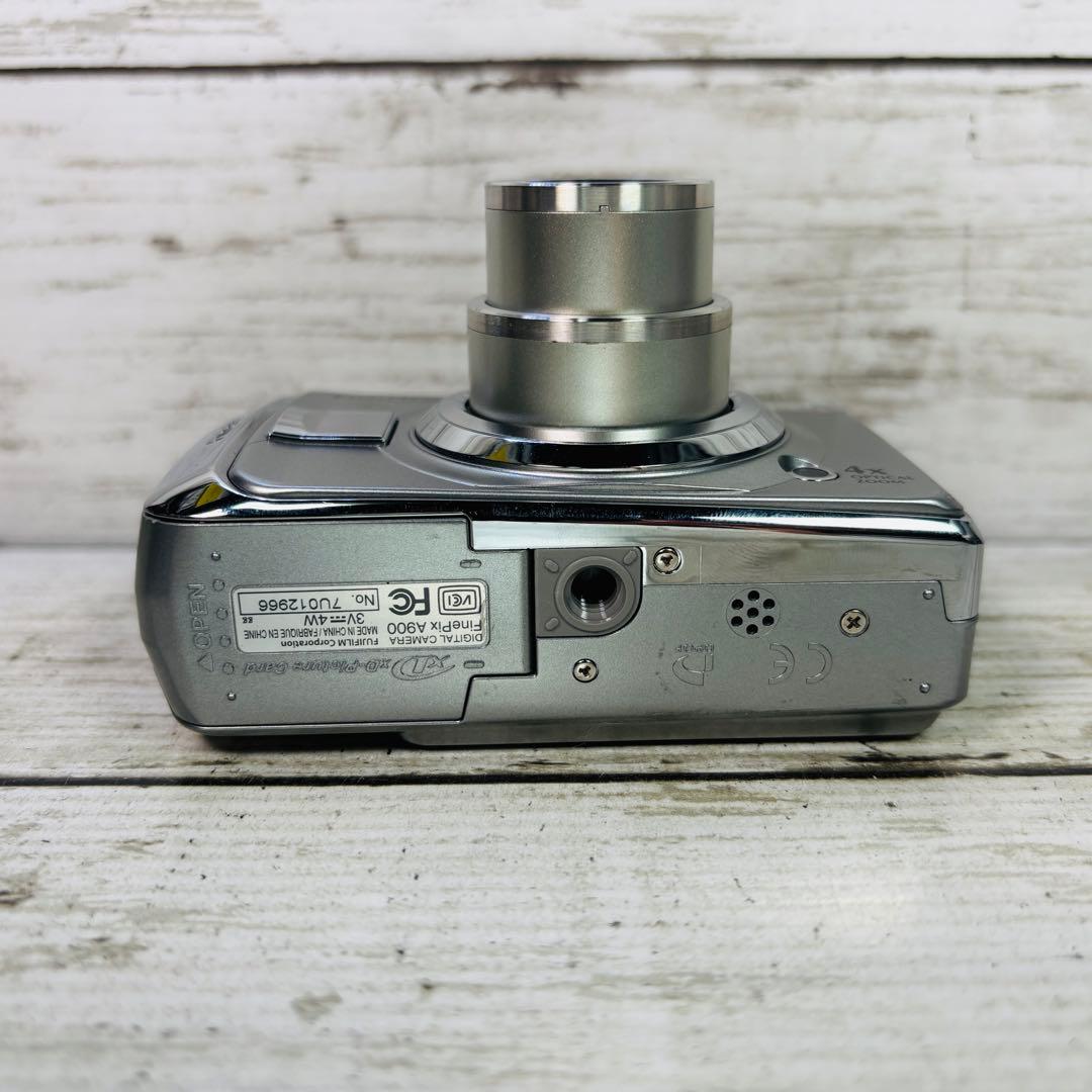 【動作良好】富士フイルム デジタルカメラA900 シルバー