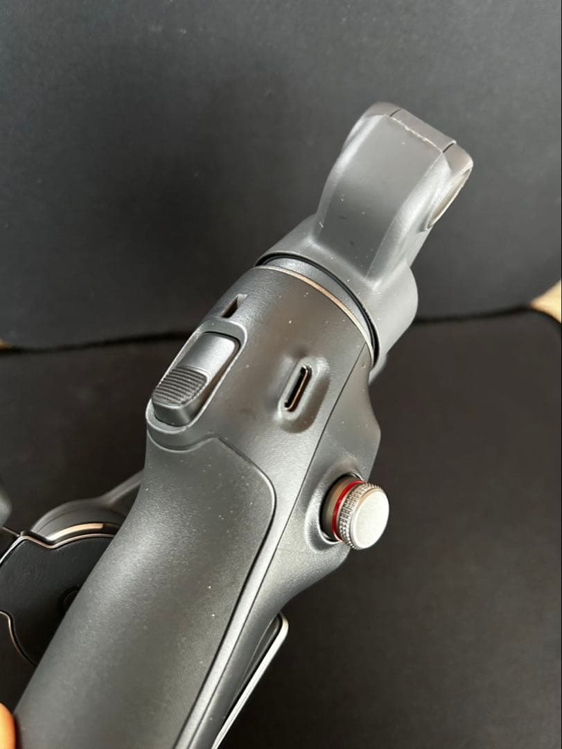 【美品】DJI Osmo Mobile 7P スマートフォンスタビライザー