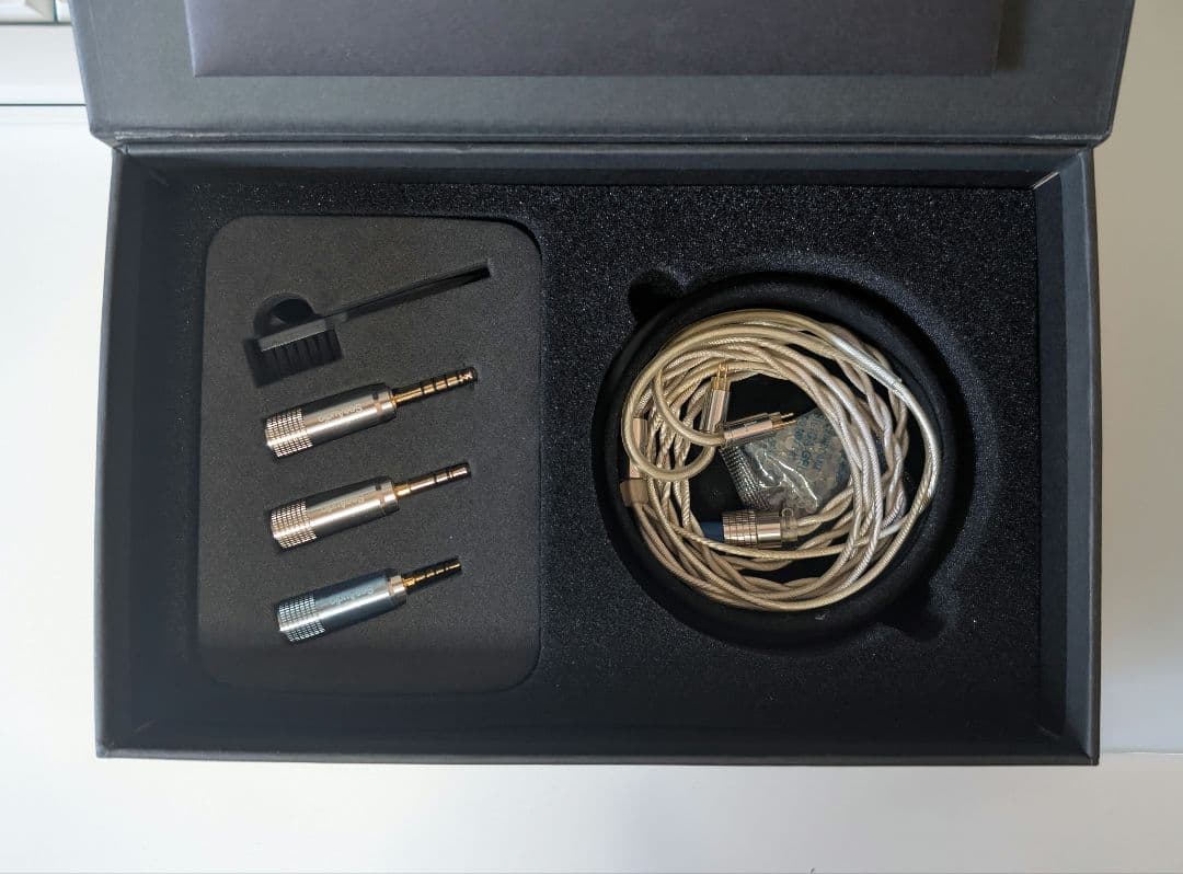 イヤホン SeeAudio MiU (JAPAN exclusive version)