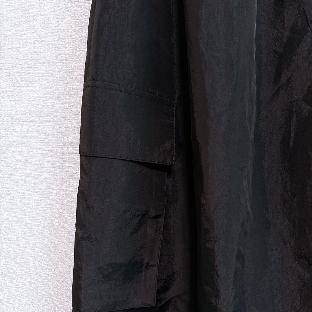 美品　Lig. リグドット. ワイドカーゴパンツ　黒　シャカシャカ　光沢感あり