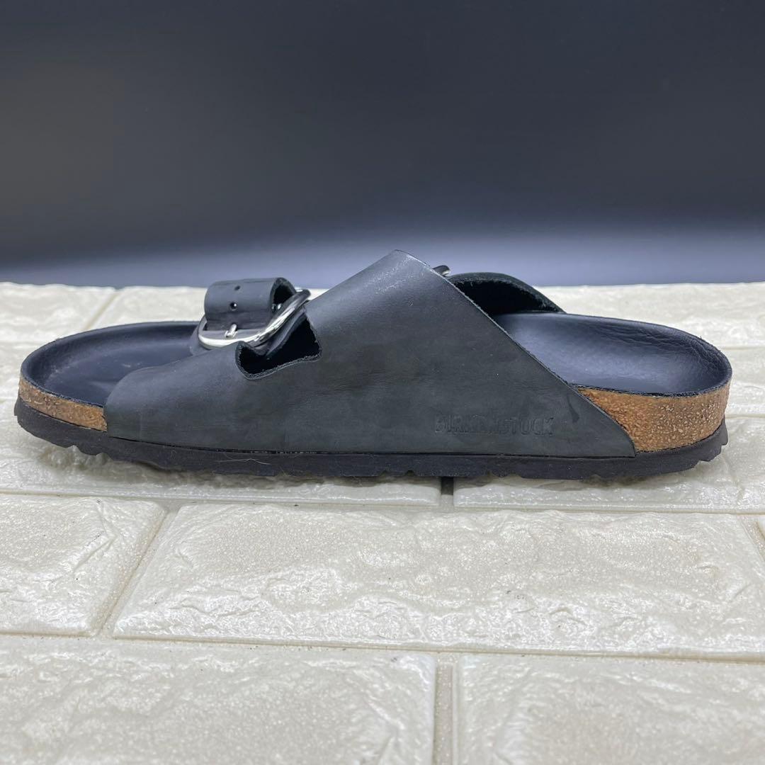 美品 ビルケンシュトック アリゾナ ビッグバックル 25 ブラック シルバー金具