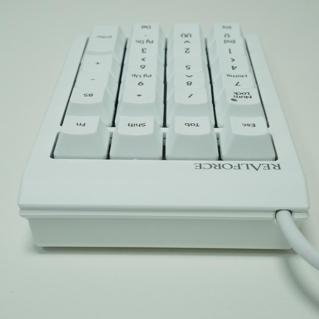 REALFORCE USB外付けテンキー ホワイト　RT1　T1UX21