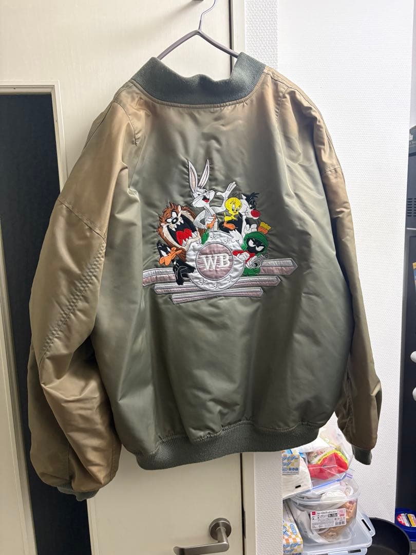 Warner Bros. ナイロンジャケット
