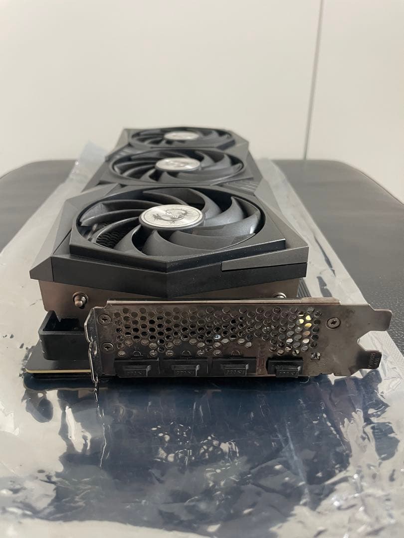 グラフィックボード・グラボ・ビデオカード MSI GeForce RTX 3080 GAMING Z TRIO 10G