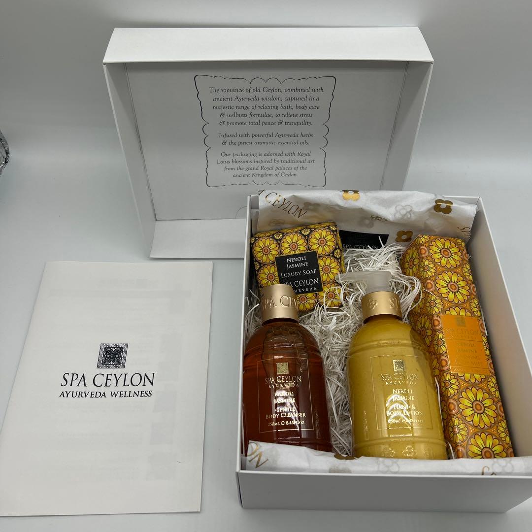 スパセイロン　アーユルヴェーダ　ボディクレンザー　ミスト　ローション　ソープ