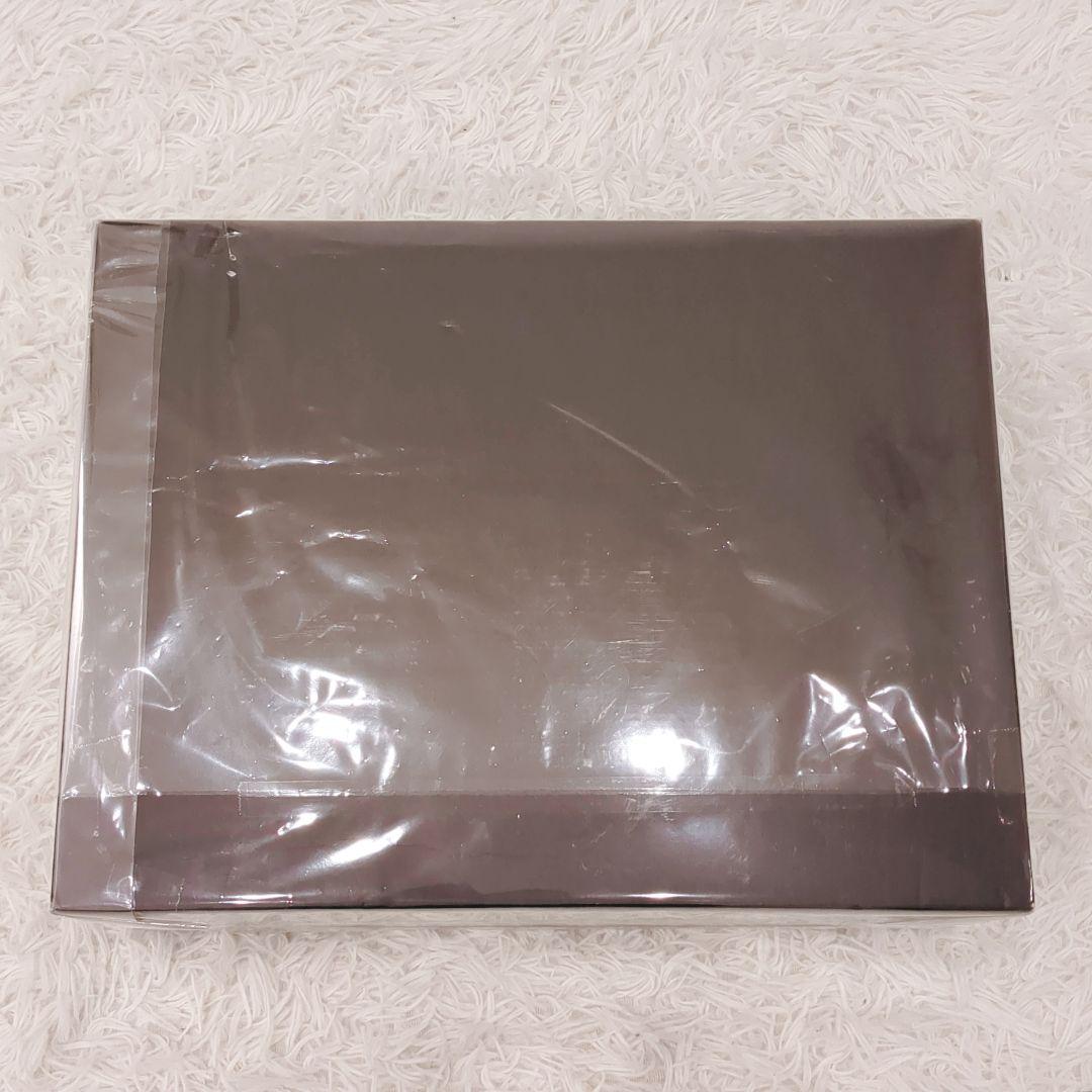 新品未使用✨️CELINE セリーヌ シルク毛布　マカダム柄 絹100％ 西川