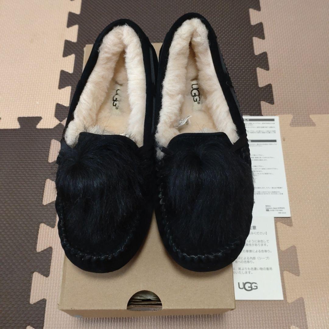 ★新品★ UGG モカシン ポンポン ブラック 黒 サイズ6 23cm