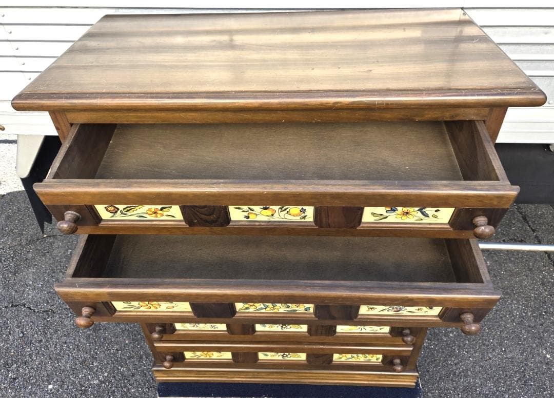 〈現状渡し〉チェスト 6段 8杯 引出し 花柄タイル バレンシア スペイン