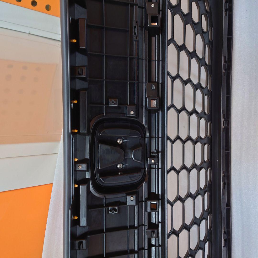 ホンダ　FREED　フリード　フロントバンパー　フロントグリル　GB5