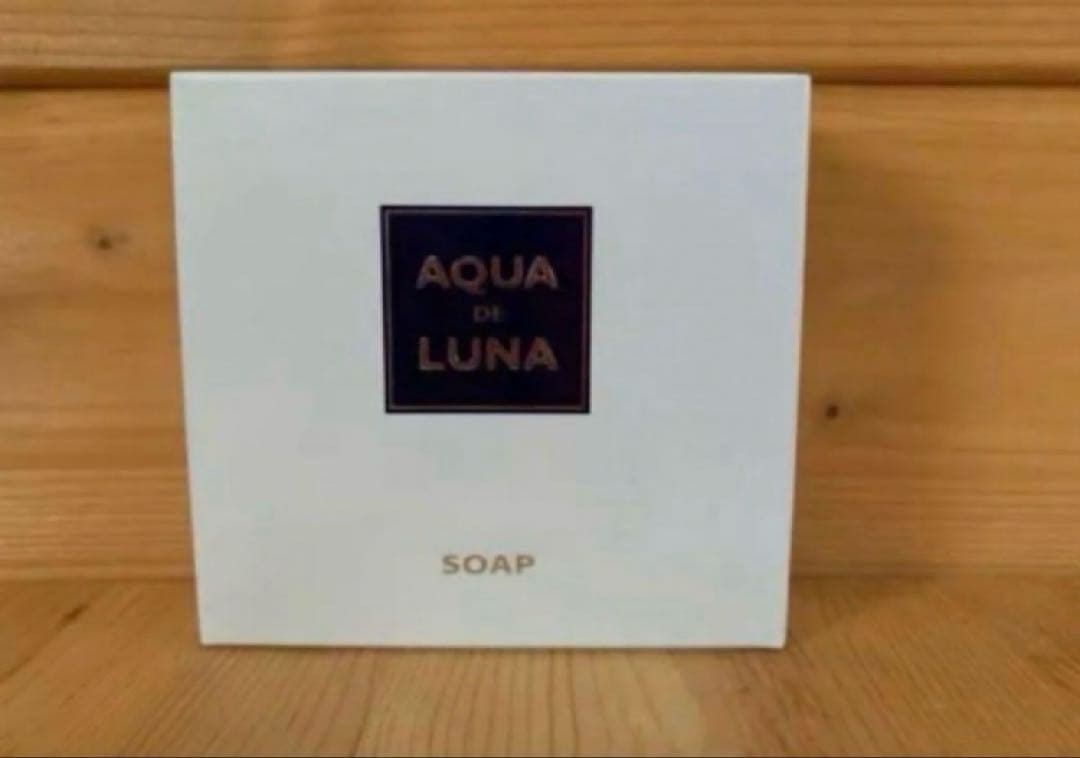 アウラインターナショナル　アクアドルナ　オールインワンジェル×3 ソープセット