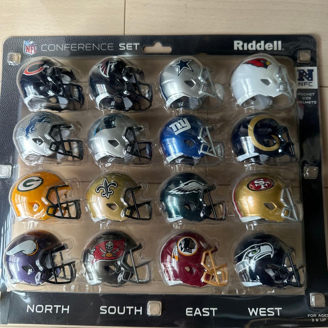 NFLチーム ミニヘルメット 32個セット