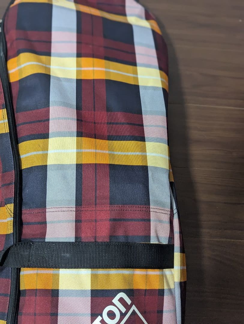 Burton 156スノーボードケース　バッグ　チェック柄　レッド　赤　イエロー