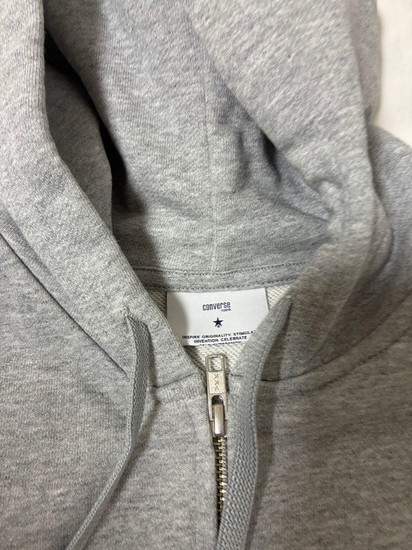 CONVERSE TOKYO WOMEN バックスピンドルロゴジップフーディー