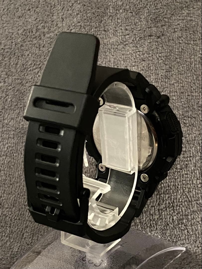 CASIO G-SHOCK GA-2200BB-1AJF 電池新品交換済み