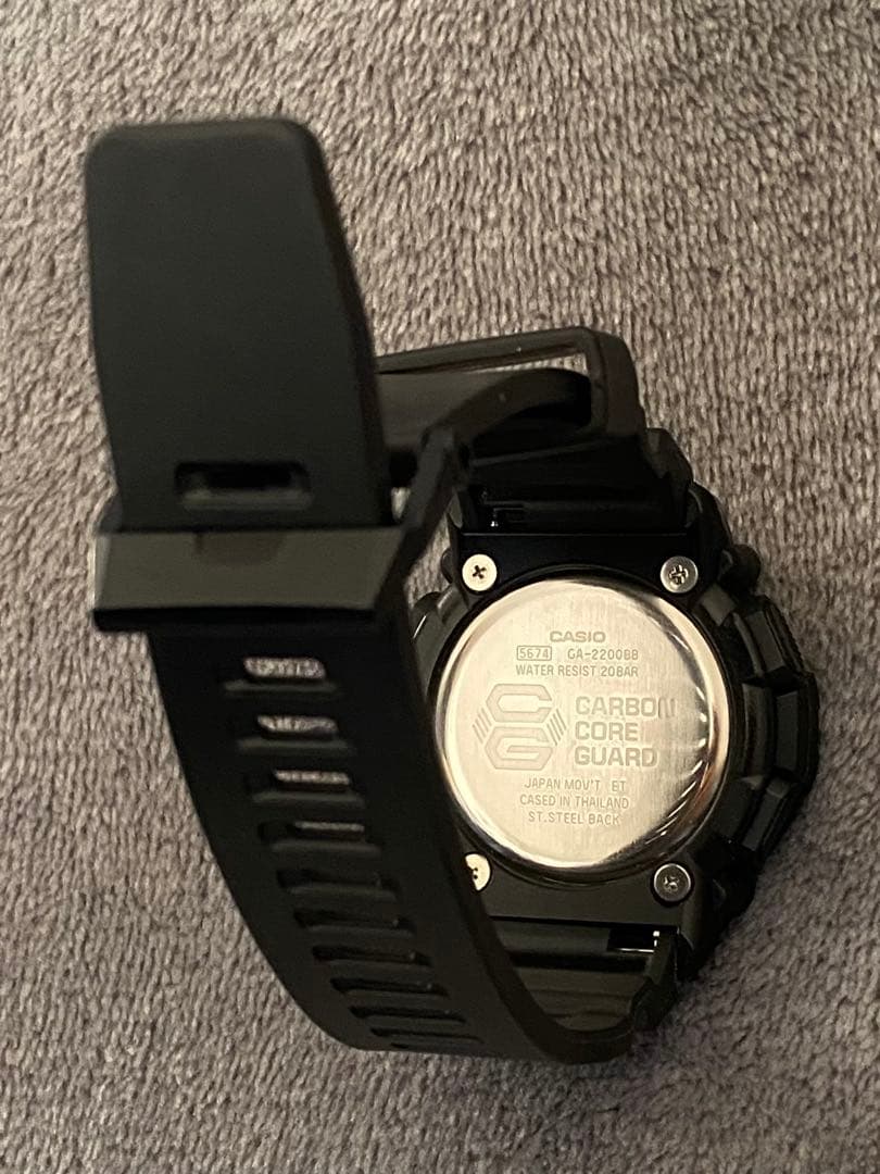 CASIO G-SHOCK GA-2200BB-1AJF 電池新品交換済み
