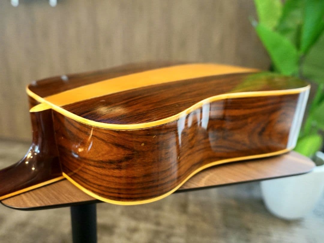 メ*6様 【激渋ハカランダ】 アコースティックギター カスタム　ビンテージ　整備