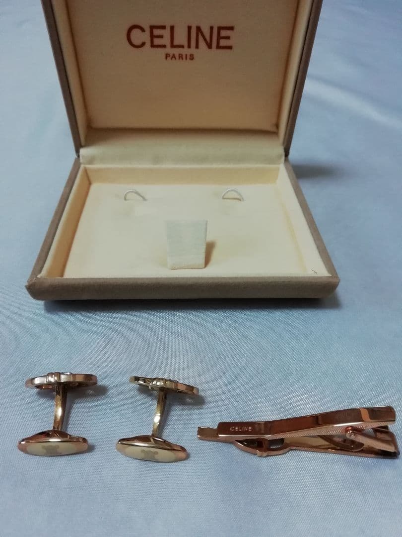 CELINE ゴールド カフスボタン＆ネクタイピン セット　専用箱付で美品