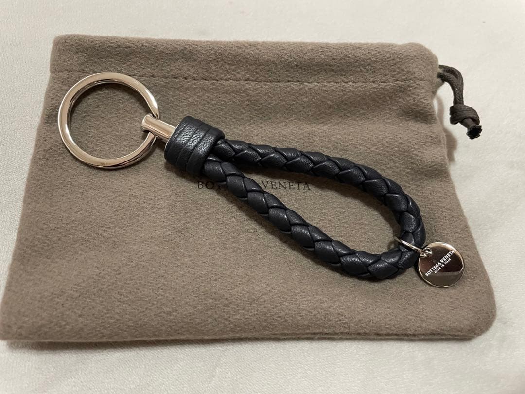 新品ボッテガ キーリング ネルマリンネイビー