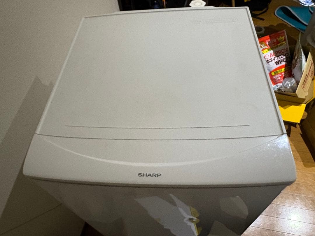 【送料込】SHARP 冷蔵庫 1人暮らし SJ-D14B 137L マット付