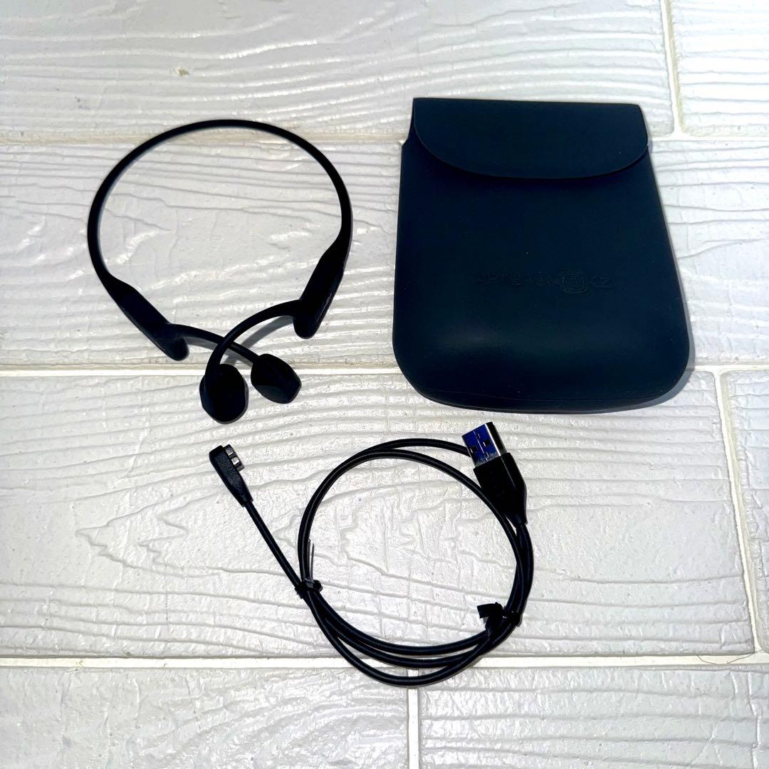 ケース付き AS800 AfterShokz（OpenRun）