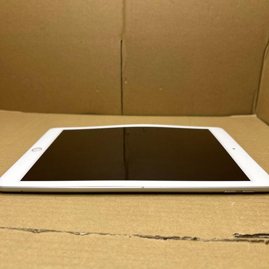 訳あり　iPad (第６世代) Wi-Fi + セルラー 128GB