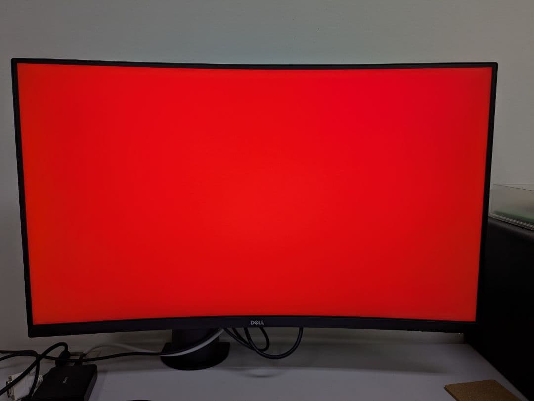 DELL 32インチ曲面モニター S3221QS