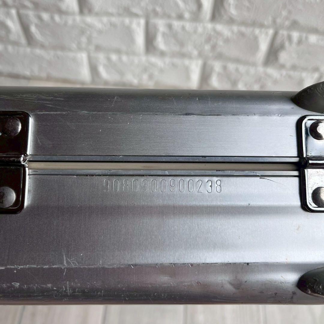 RIMOWA リモワ アルミアタッシュケース シルバー金属製