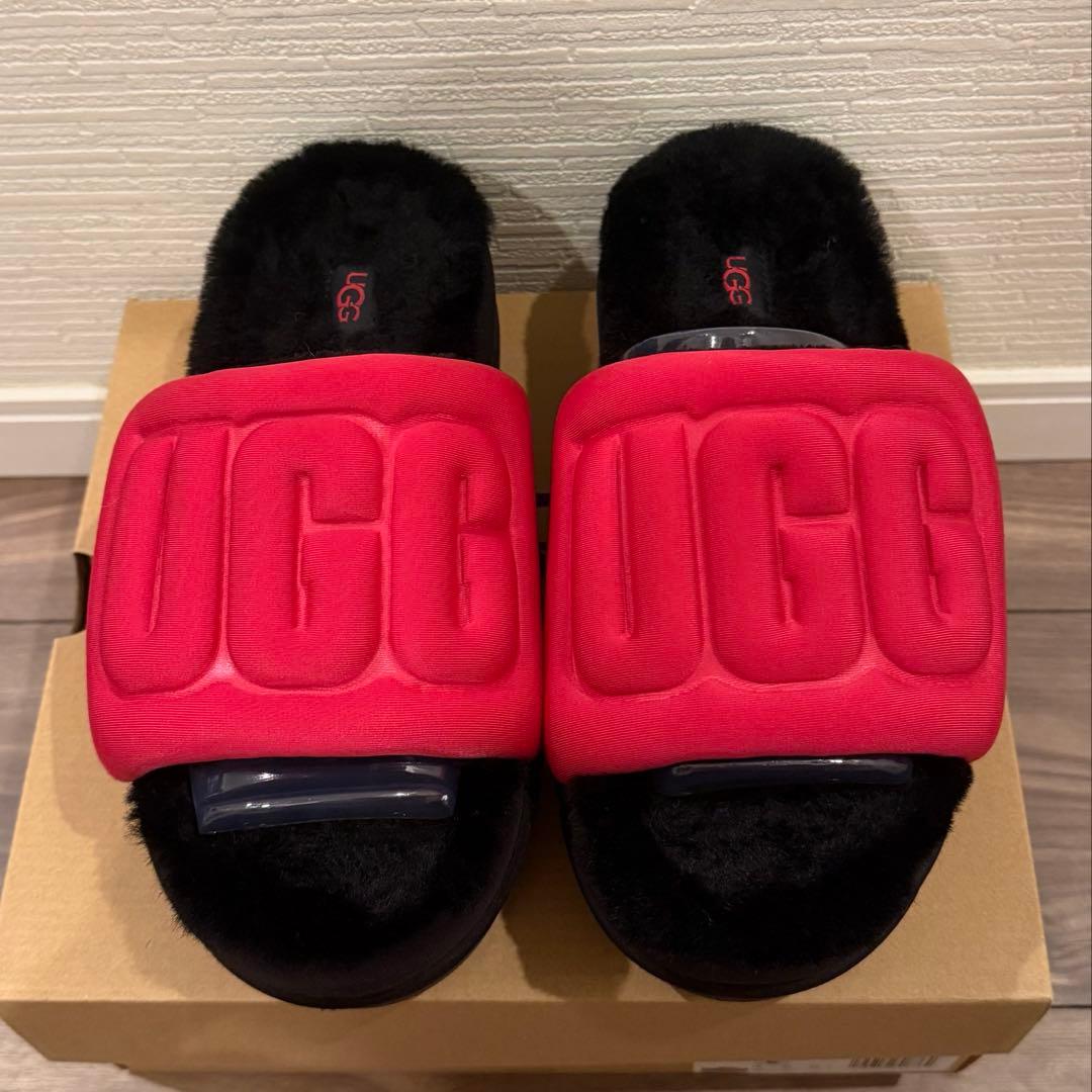 UGGマキシグラフィックスライド厚底サンダル