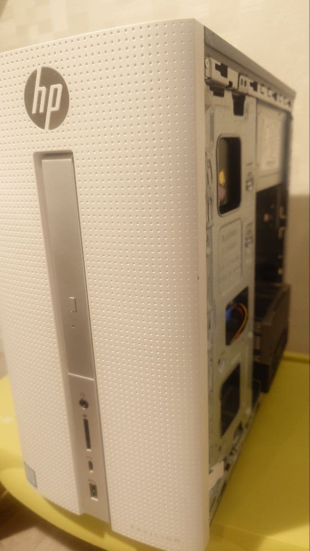 HP デスクトップPC ホワイト