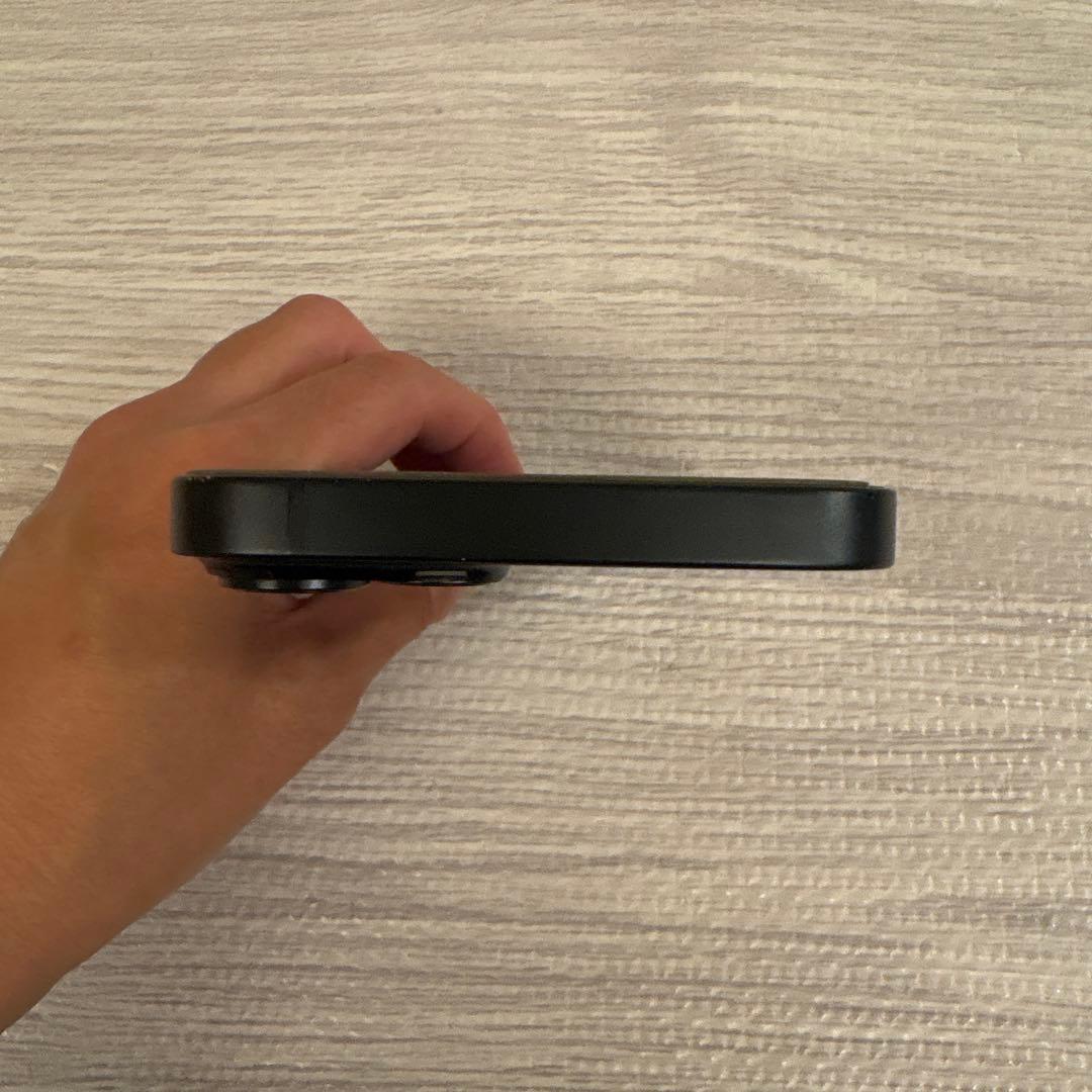 iPhone14 128GB 純正バッテリー84% simロックフリー