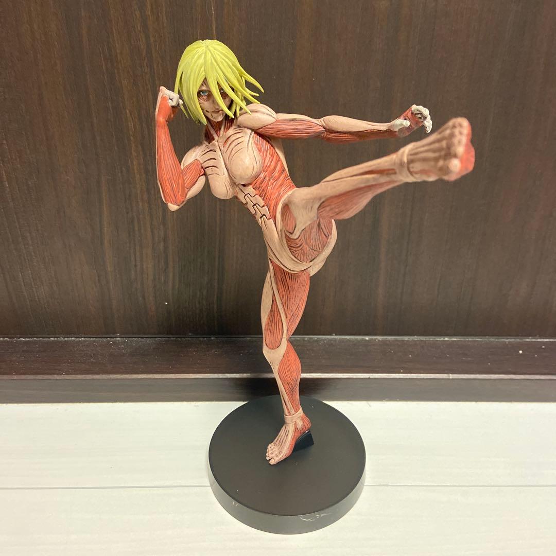 POP UP PARADE 4点セット進撃の巨人・鎧の巨人・女型の巨人・獣の巨人