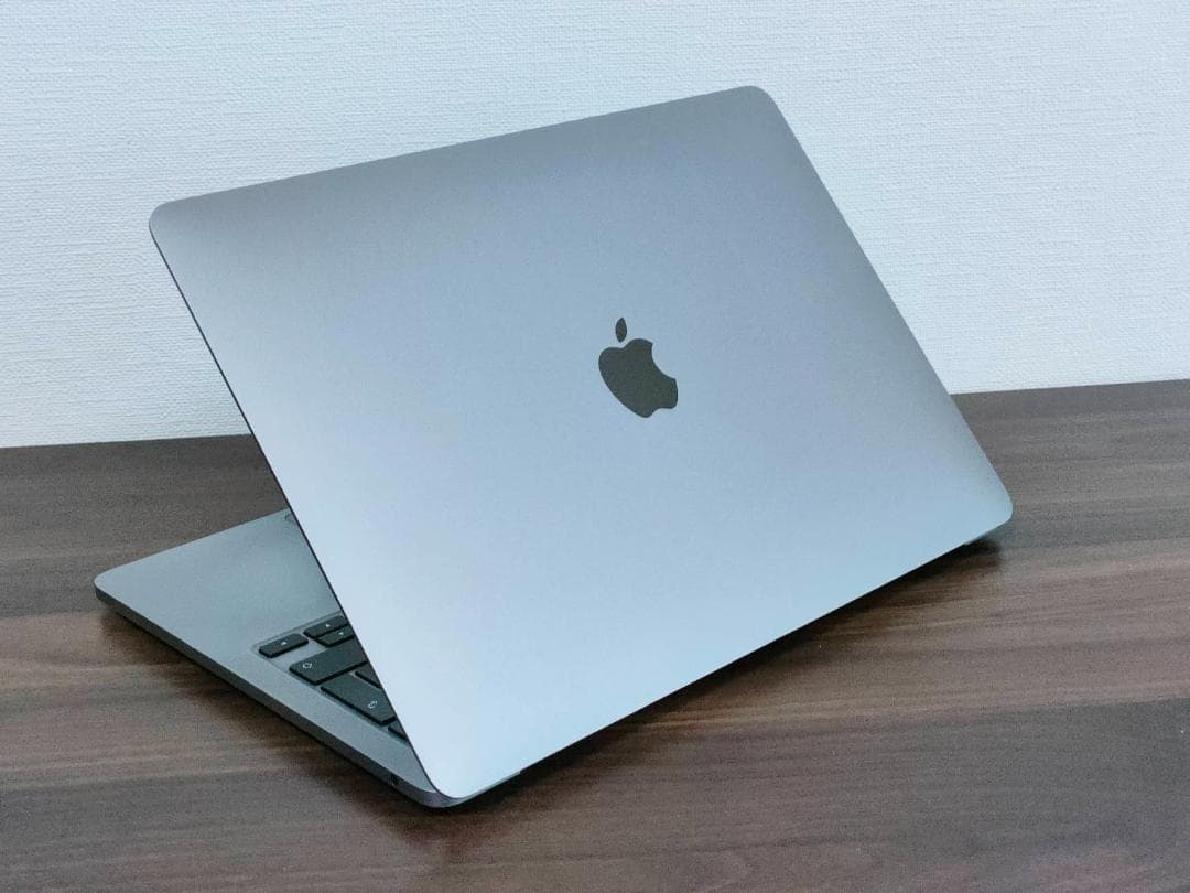 充電304 MacBook Pro 2020 13型M1 256G USキーB3