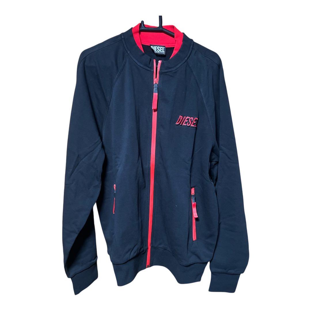 DIESEL 黒赤 ジップアップ トレーナー