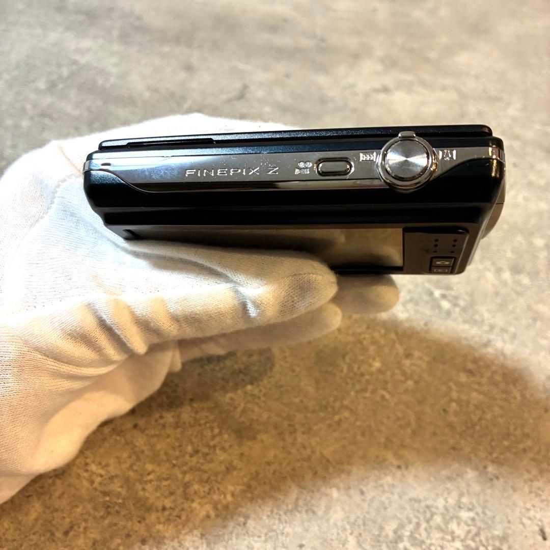 【未使用品級】FUJIFILM FinePix Z90 ブラック