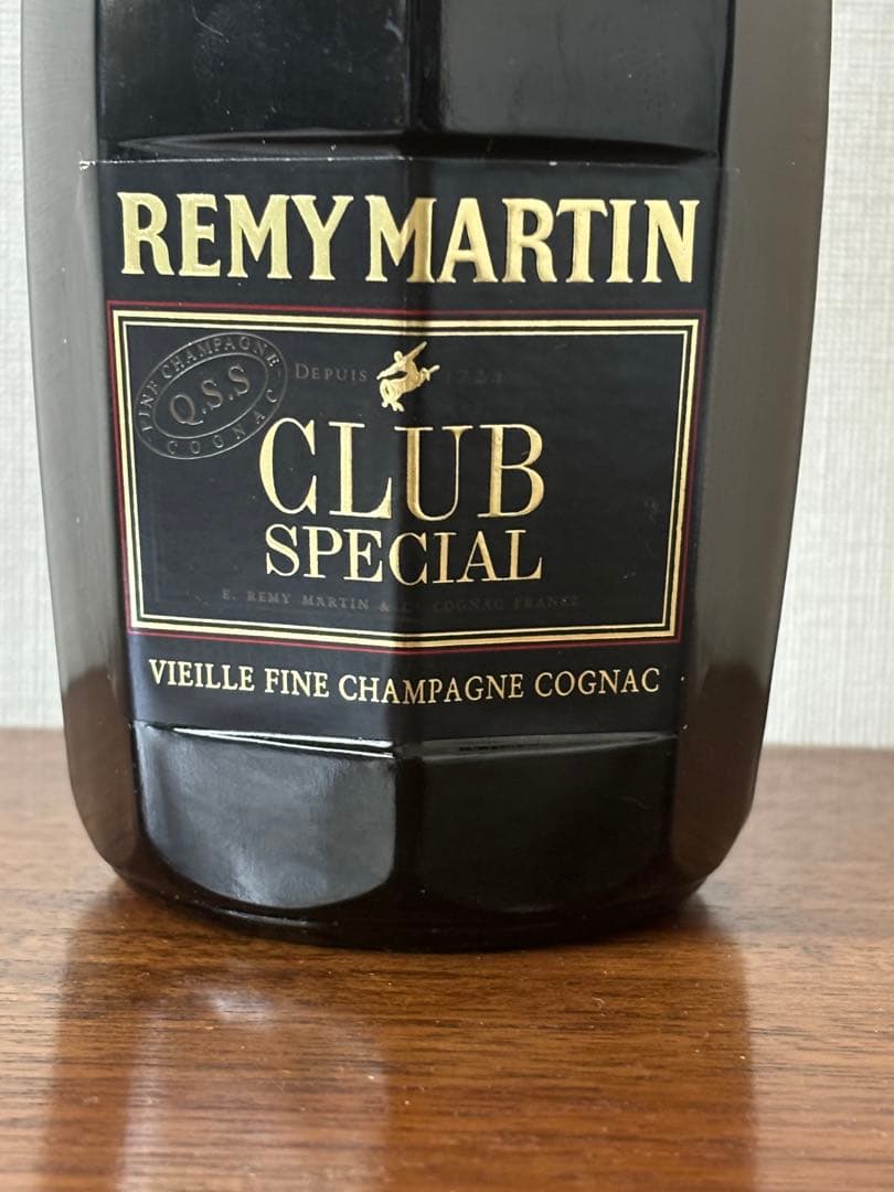 Y*L様 【未開栓】REMYMARTIN　CLUBSPECIAL　700ml