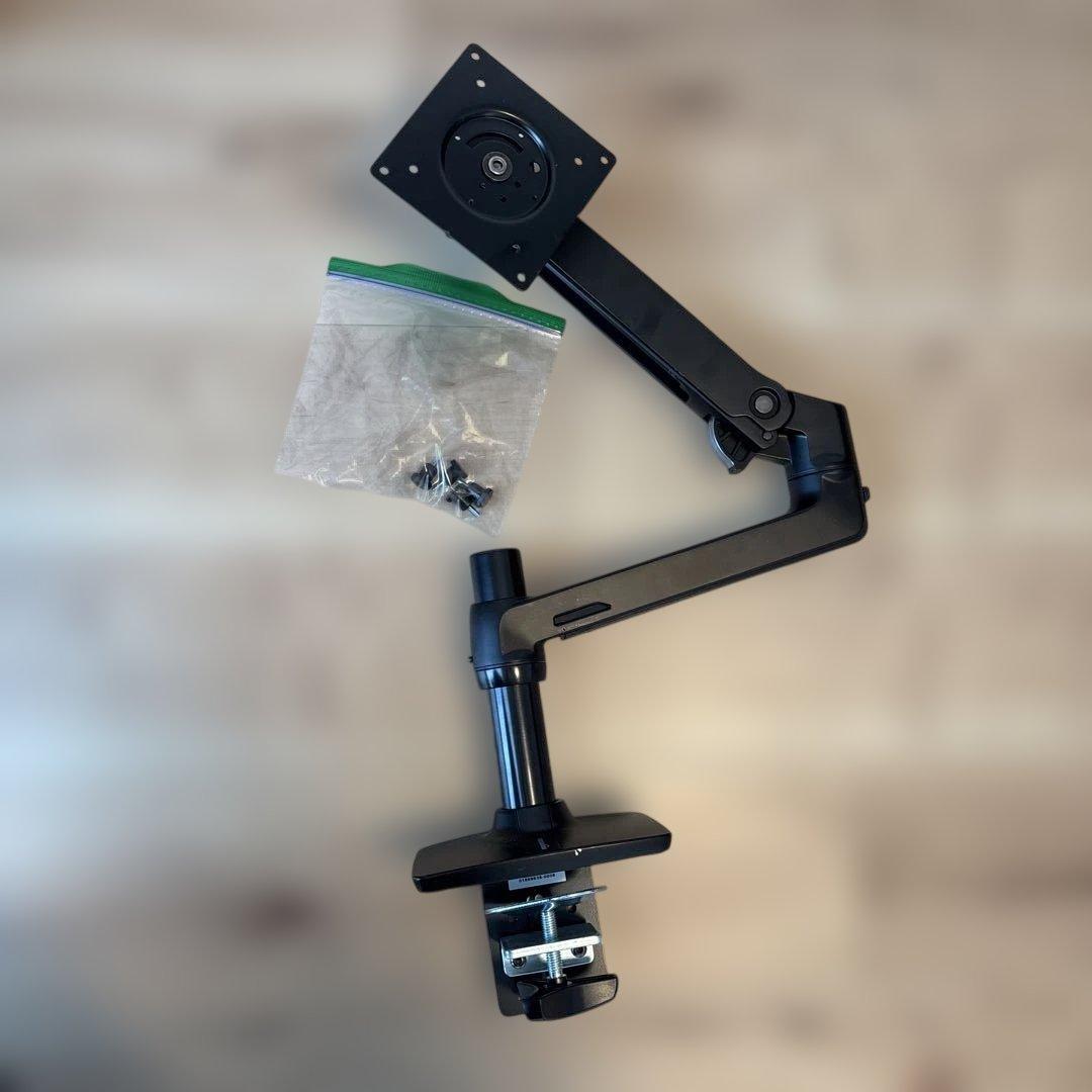 amazonモニターアーム エルゴトロンOEM品