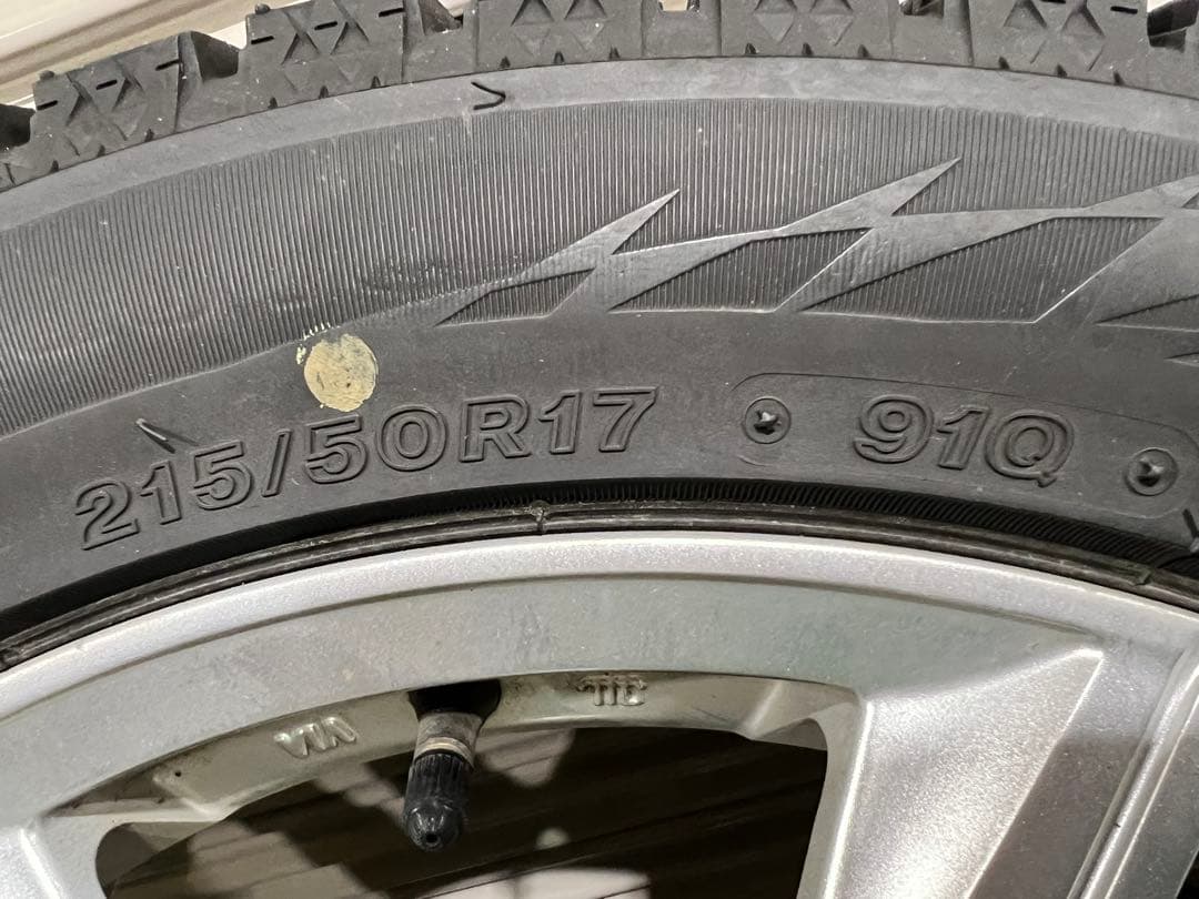 スタッドレスタイヤ＋アルミホイール 4本セット 17インチ