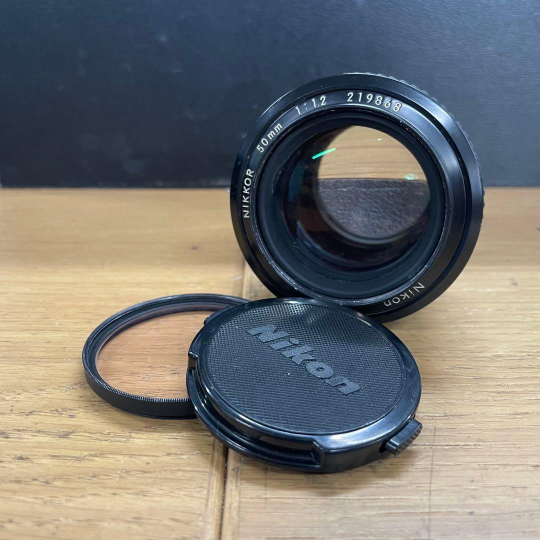 Nikon Nikkor 50mm F1.2 Ai 単焦点レンズ