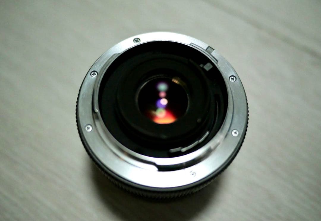 ライカRレンズ： エルマリートR 28mm f2.8