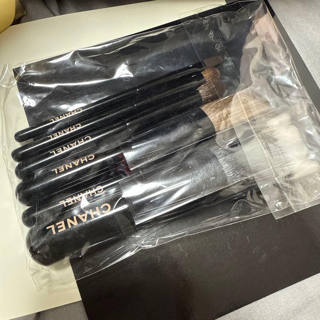 CHANEL ミニブラシセット 6本