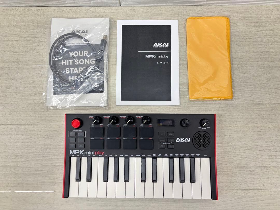 AKAI MPK mini play MIDIキーボード