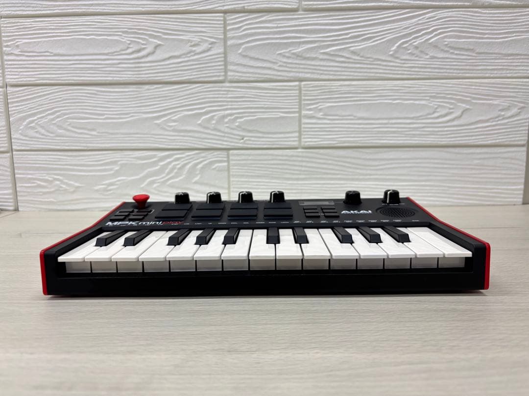 AKAI MPK mini play MIDIキーボード