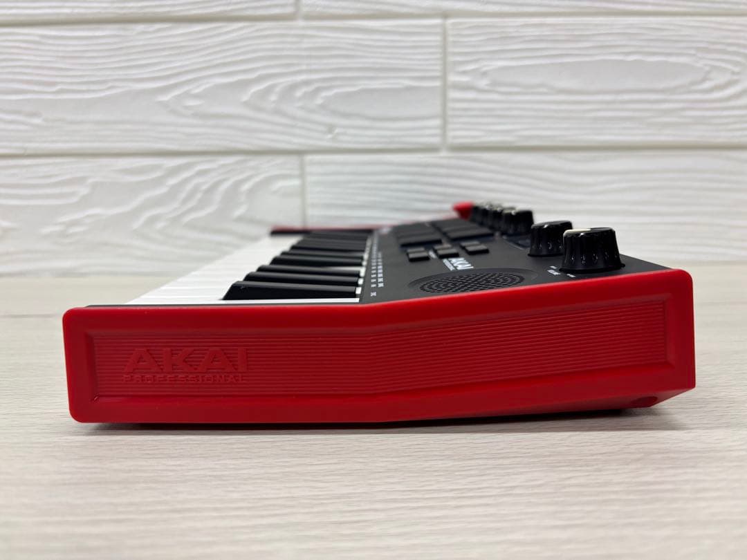 AKAI MPK mini play MIDIキーボード