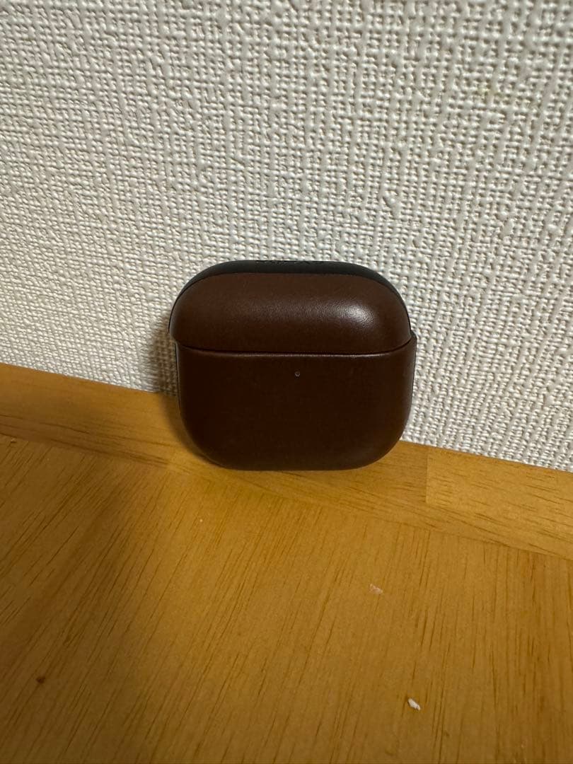 AirPods 4 ノイズキャンセリング付き