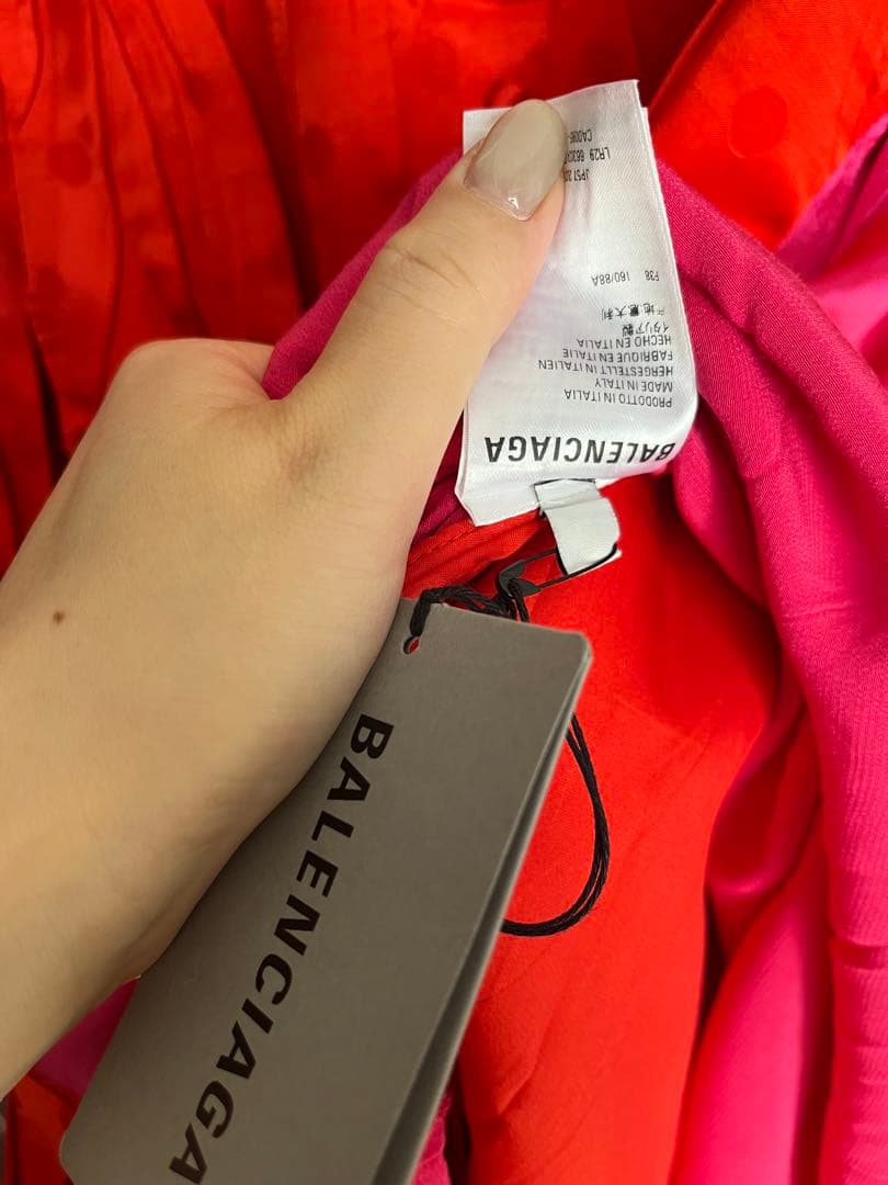 BALENCIAGA ドット柄プリーツワンピース　タグ付き　21AW 値段交渉可